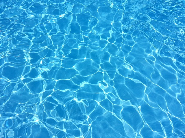 čistý bazén